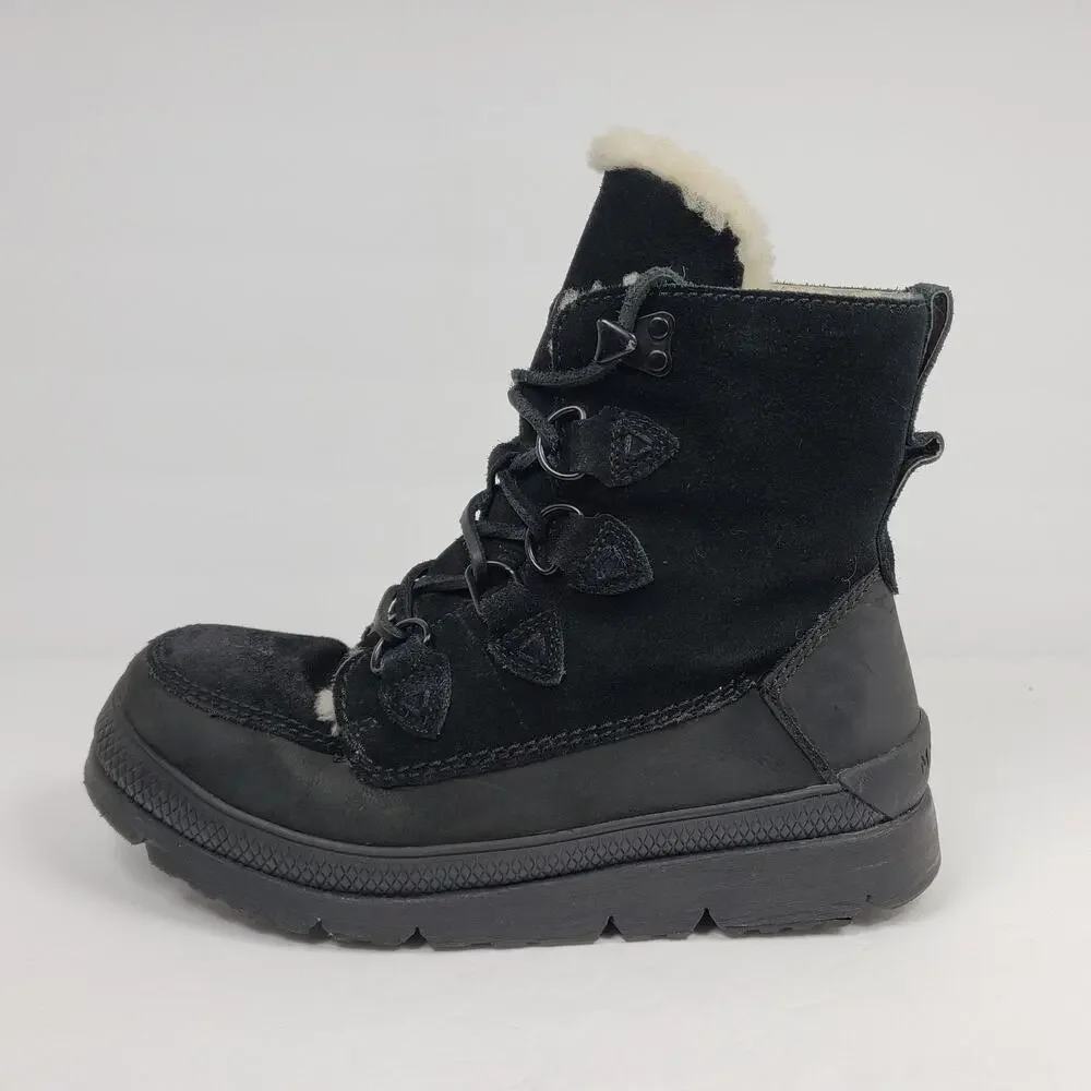 Manitobah Mukluks Mesa Mens Size 8 Black Suede Fur Inside Winter Snow Boots